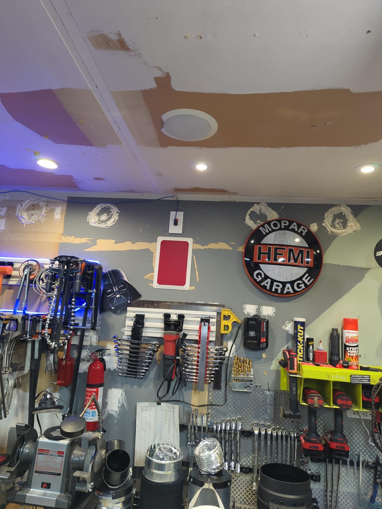 Polk Audio RC55i 2-Way Premium in-Wall 5.25