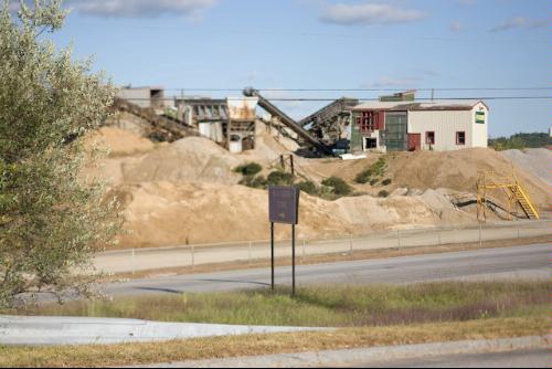 Canon TS-E 90mm f/2.8 Tilt Shift Lens for Canon SLR Cameras customer photo 2