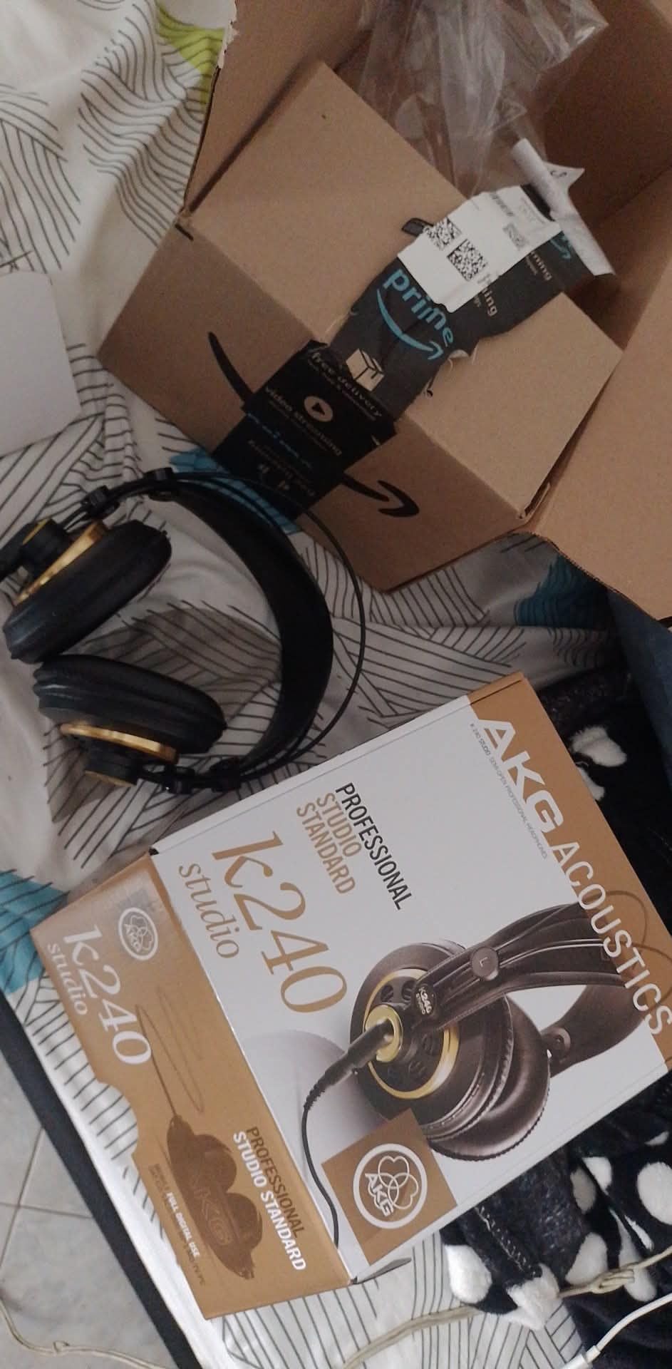 AKG K240STUDIO Semi-Open Studio Headphones customer photo 1