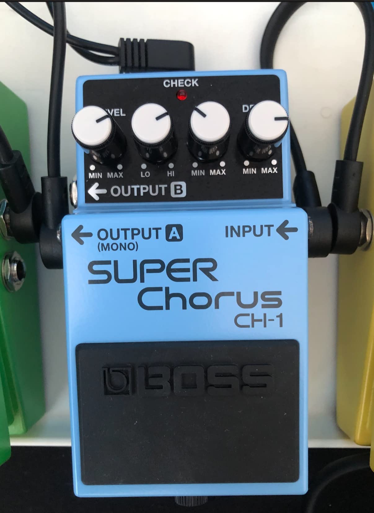 BOSS CH-1 SUPER Chorus | Classic Compact Chorus Effects Pedal | Cystal-Clear Tone for Guitar & Keyboards | Versatile Sound Shaping | Mono & Stereo Connectivity | Easy-to-Use Controls customer photo 1