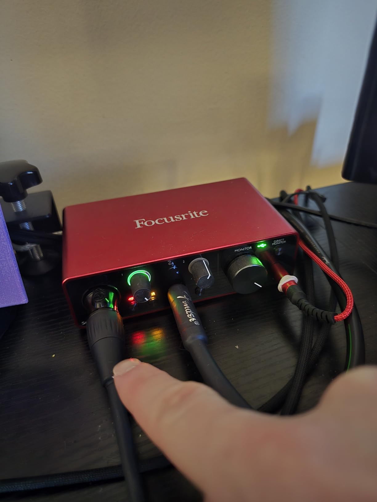 MXL 990/991 Large and Small Diaphragm Condenser Microphone Bundle Project/Home Studio Recording | XLR | Cardiod (Champagne) customer photo 2