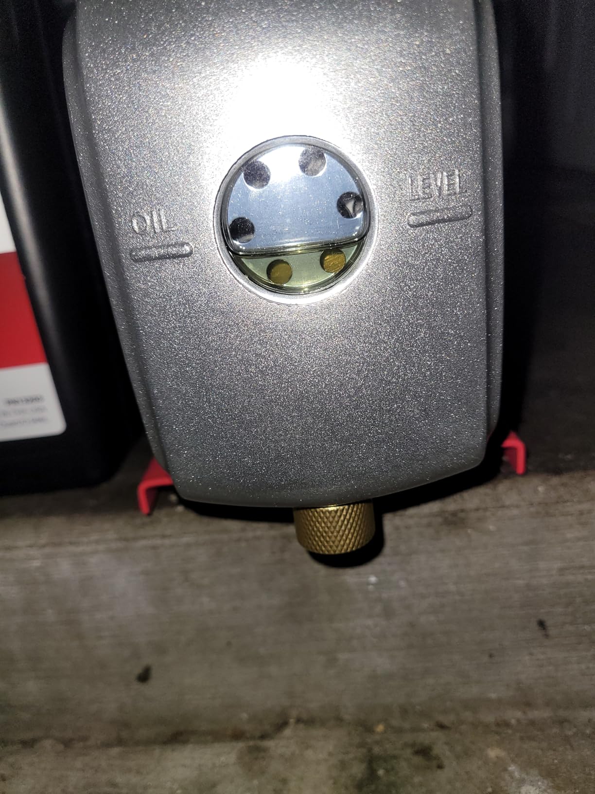 Robinair (15500) VacuMaster Economy Vacuum Pump - 2-Stage, 5 CFM customer photo 2