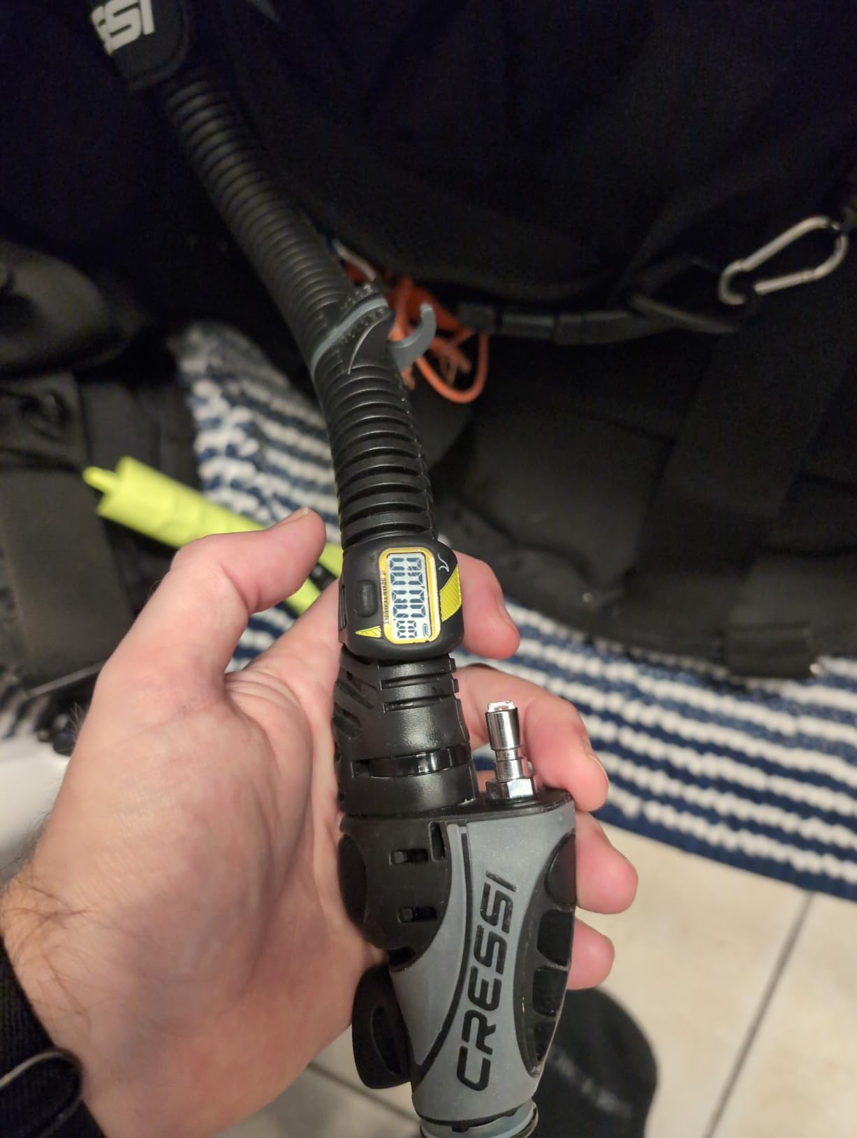 Finger Stopwatch Swim Timer - Waterproof Handheld Swimming Stopwatch for Running, Pickleball, and Cycling customer photo 1