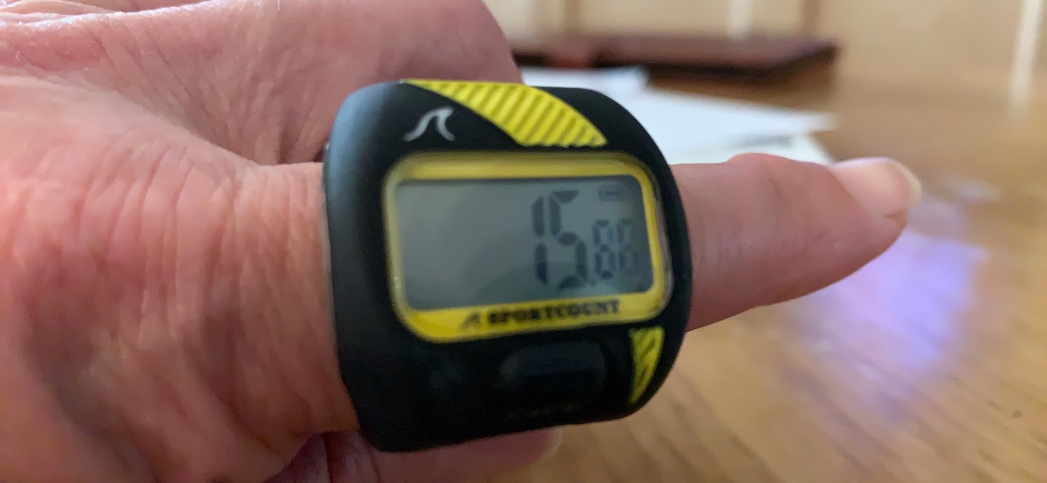 Finger Stopwatch Swim Timer - Waterproof Handheld Swimming Stopwatch for Running, Pickleball, and Cycling customer photo 2