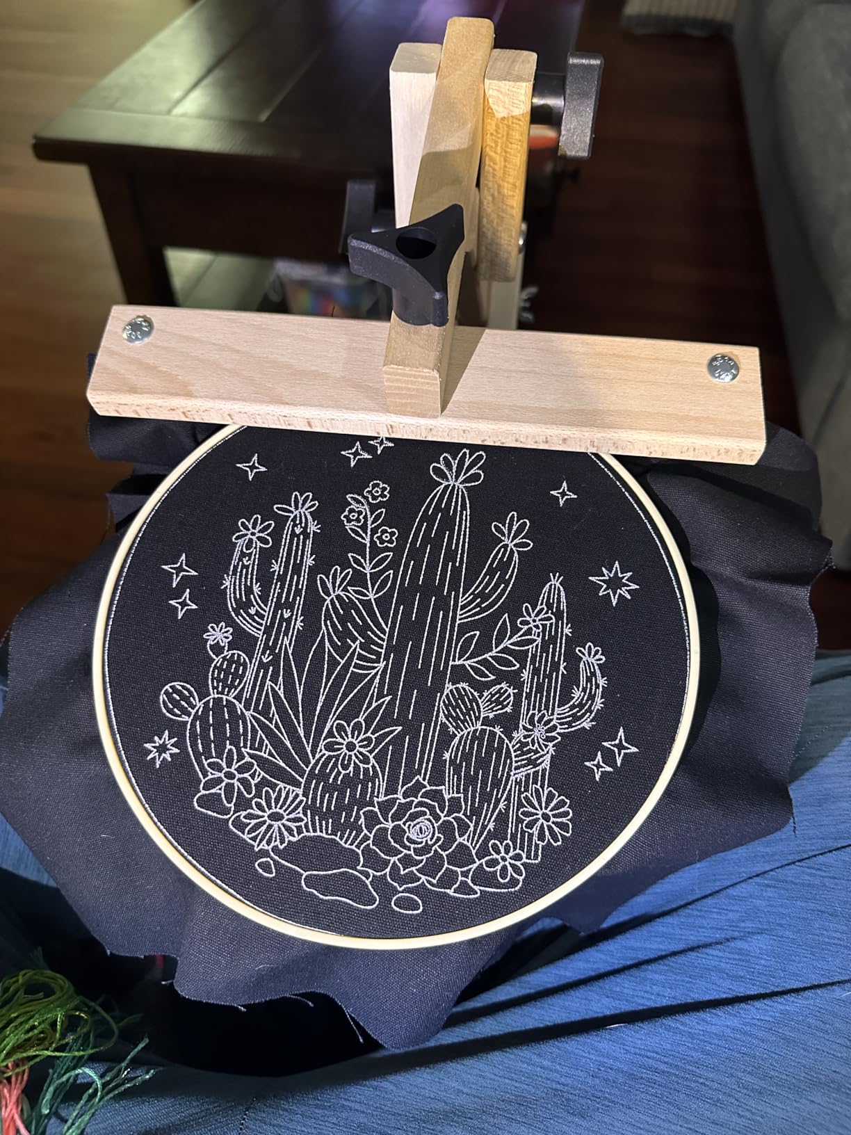 Frank A. Edmunds Universal Craft Stand, 6111 customer photo 1