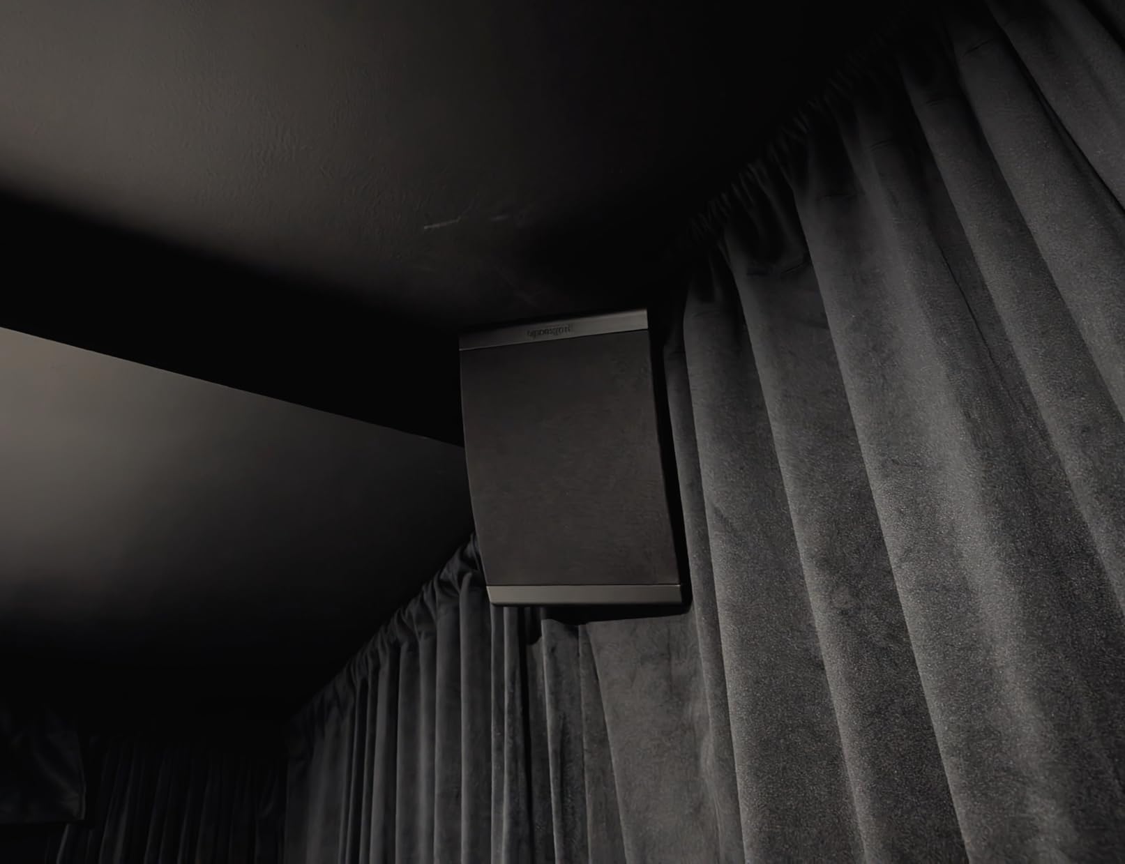 Polk Audio OWM3 Wall and Passive Bookshelf Speakers | The Most High-Performance Versatile Loudspeaker | Paintable Grilles (Home Speakers Pair, Black) customer photo 2