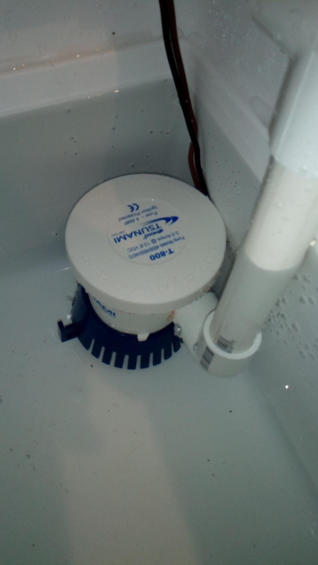 Attwood 4608-7 Tsunami T800 Bilge customer photo 1