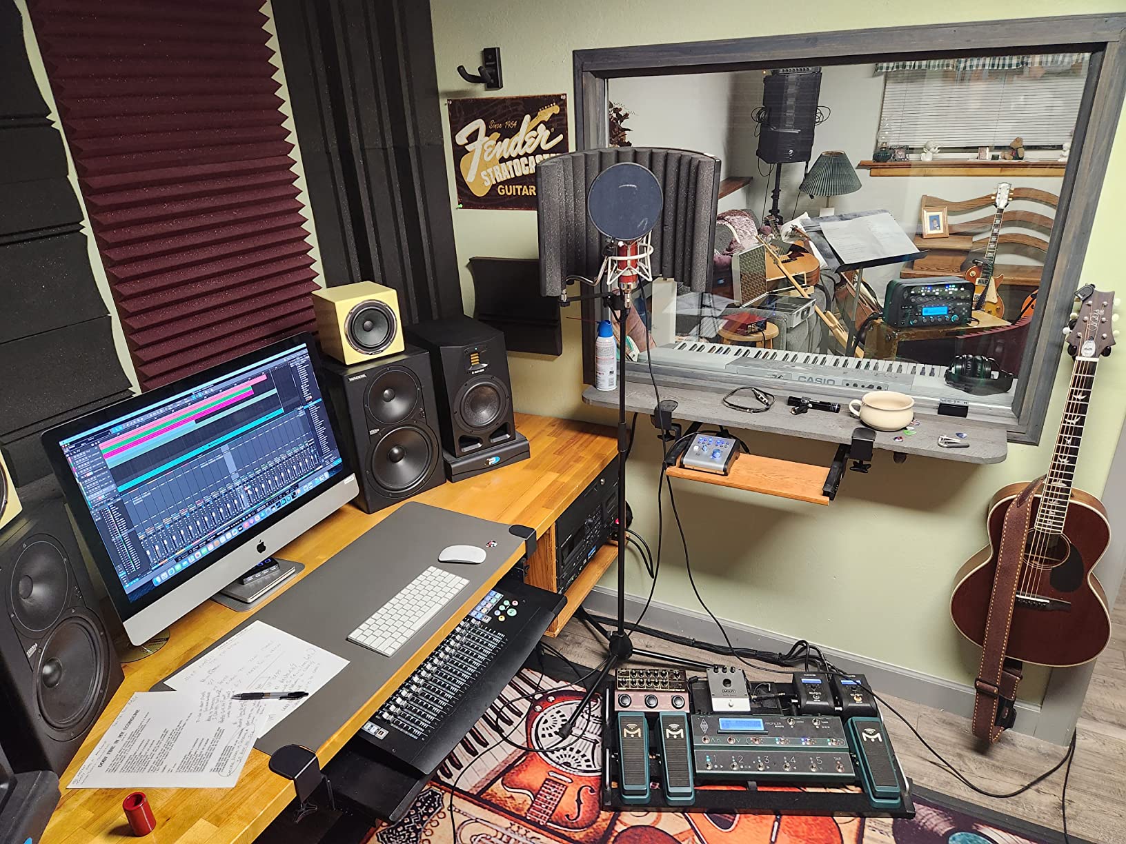 Furman P-1800 AR Advanced Level Voltage Regularor/Power Conditioner, 15 Amp, Regulates 97-137 Volt Input Range to 120 Volt Output customer photo 1