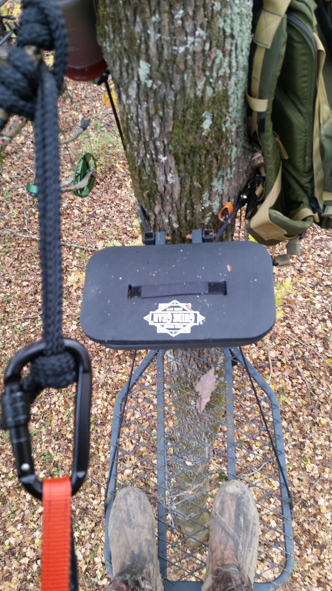 Guide Gear Hang On Tree Stand for Hunting with Seat and Foot Platform, Deer Hunting Accessories customer photo 2