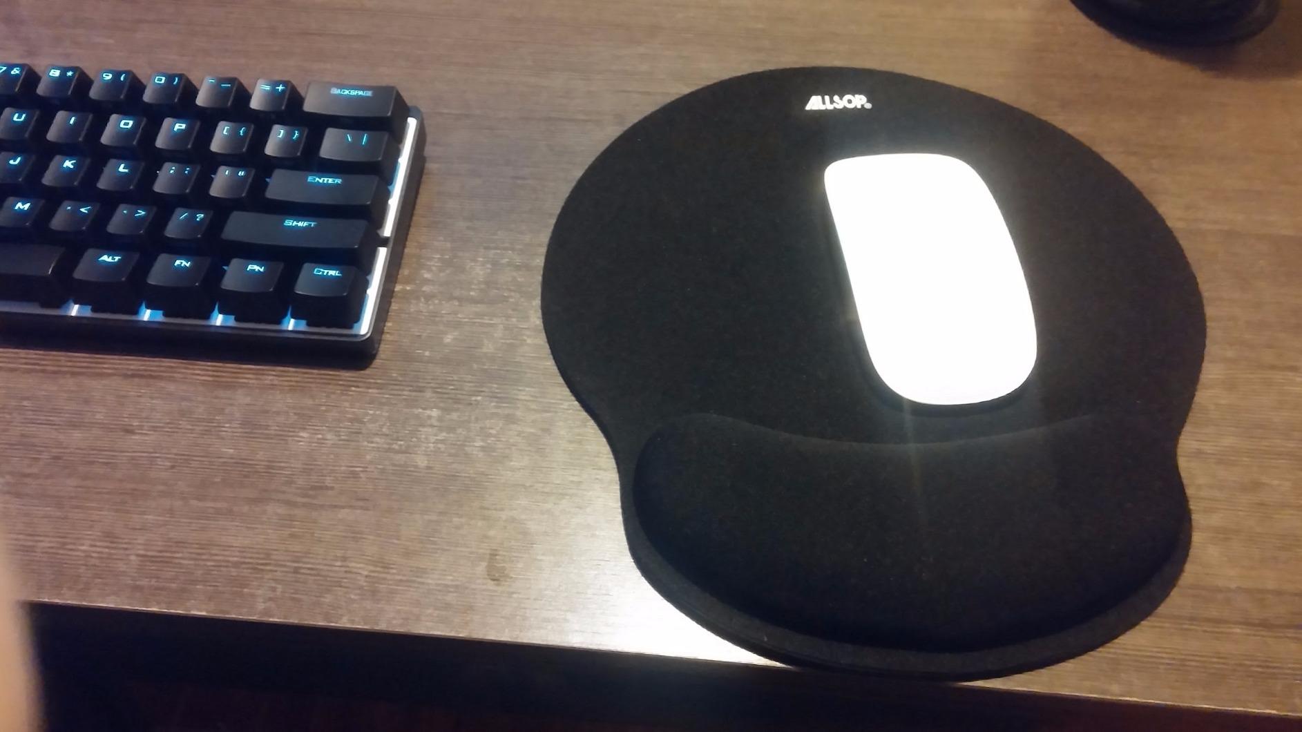 Allsop Mouse Pad Pro Memory Foam Mouse Pad - Black (30203) customer photo 1