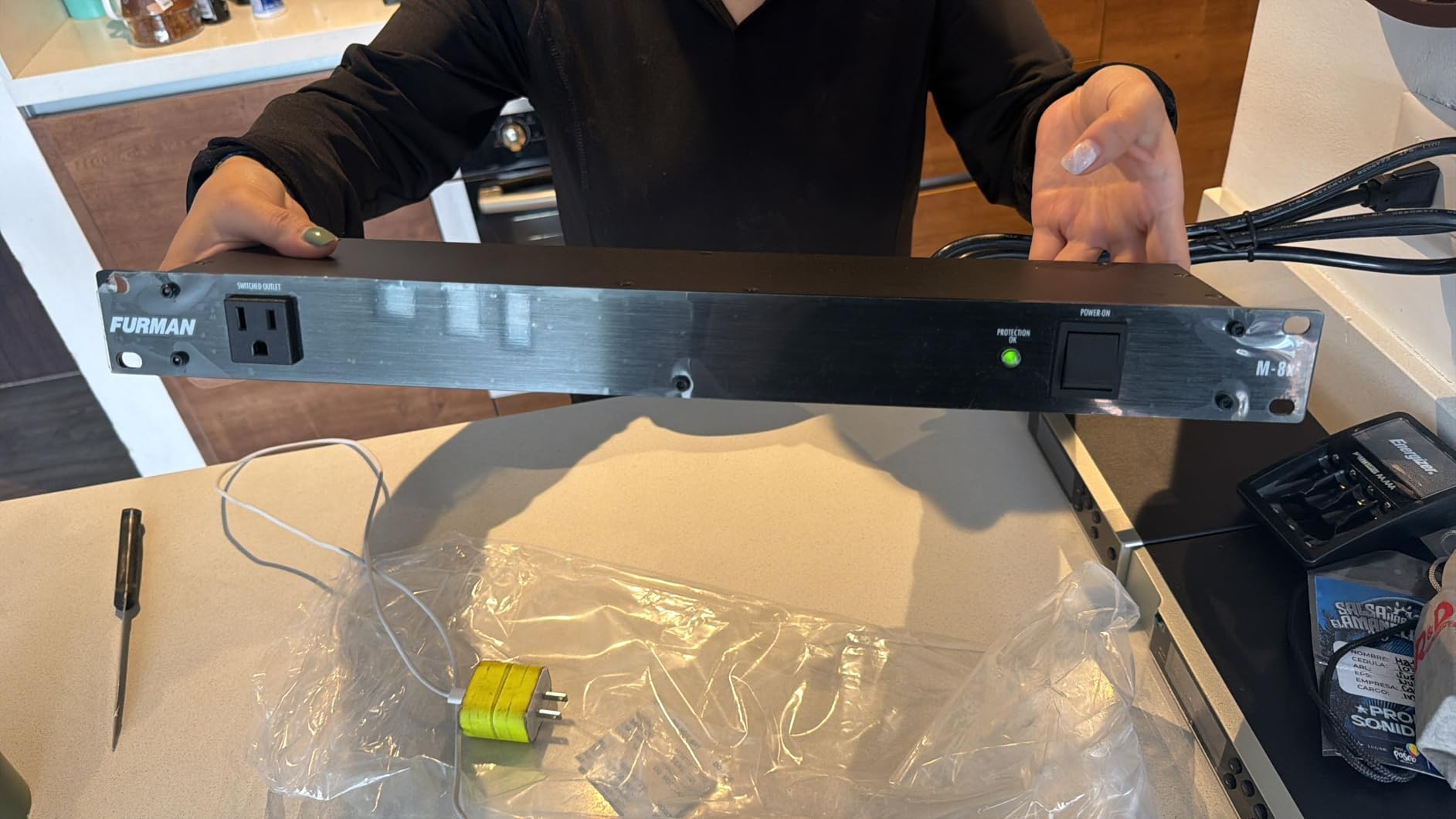 Furman M-8X2 Merit Series 8 Outlet Power Conditioner and Surge Protector customer photo 1