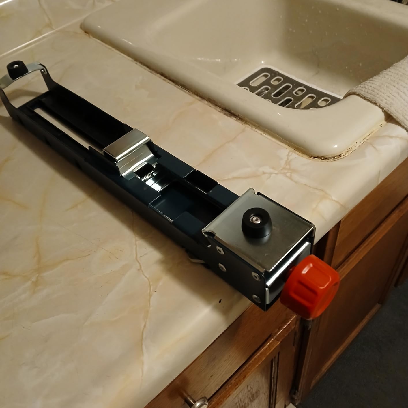 Bosch GTA3800 Folding Leg Miter Saw Stand customer photo 1