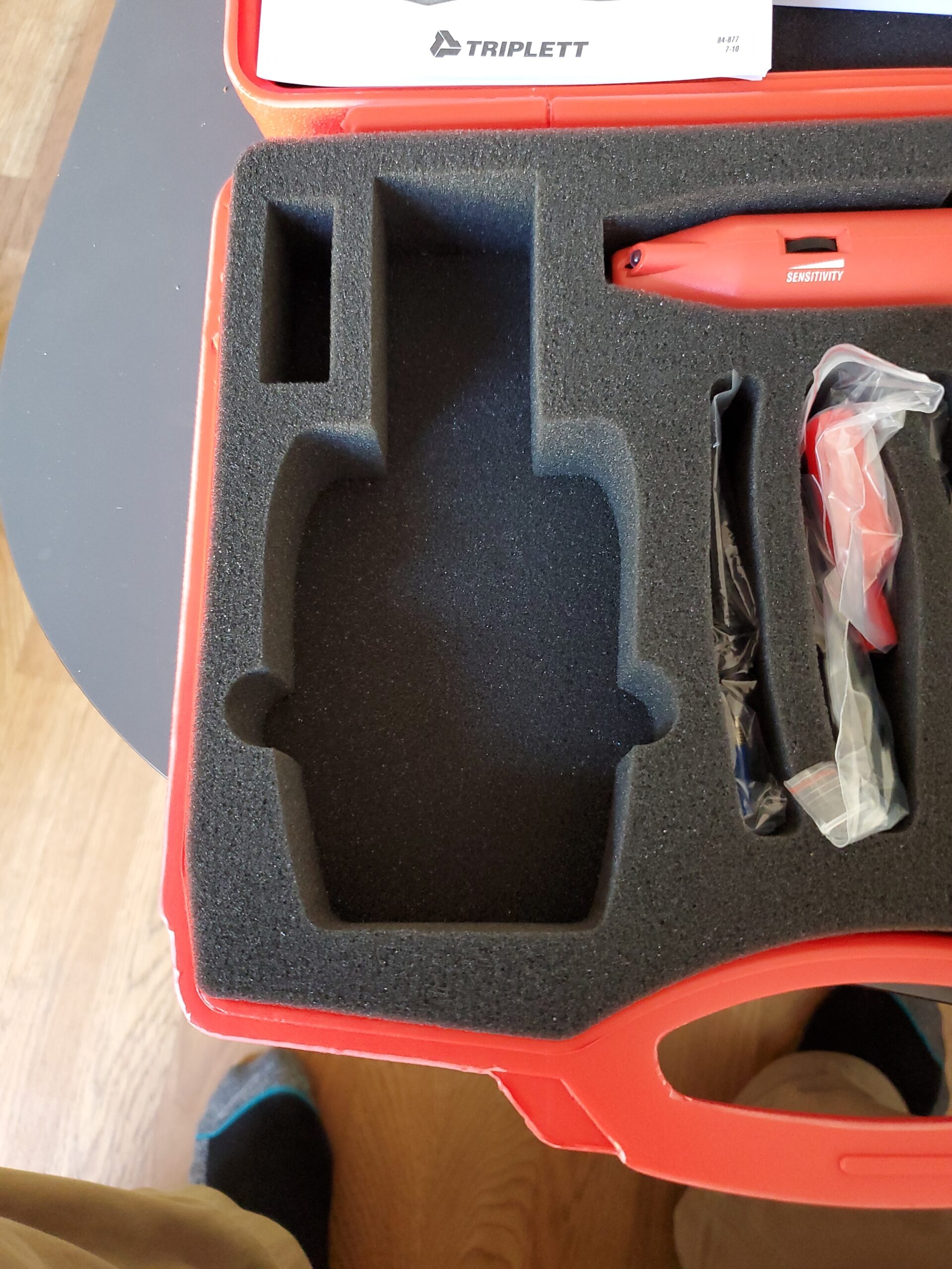 Triplett 3388 Fox & Hound HotWire Live Wire Tone and Probe Wire Tracing Kit with Adjustable Sensitivity - Traces Wires from 0 ~ 250 VAC and up to 1000 ft customer photo 1