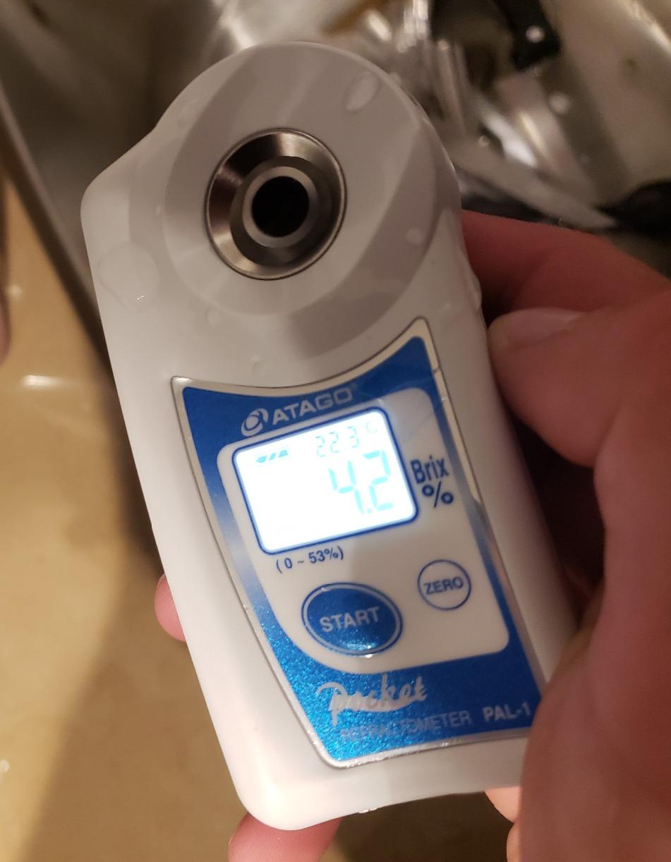Atago 3810 PAL-1 Digital Hand Held Pocket Refractometer, 0.0 - 53.0% Brix Measurement Range customer photo 2