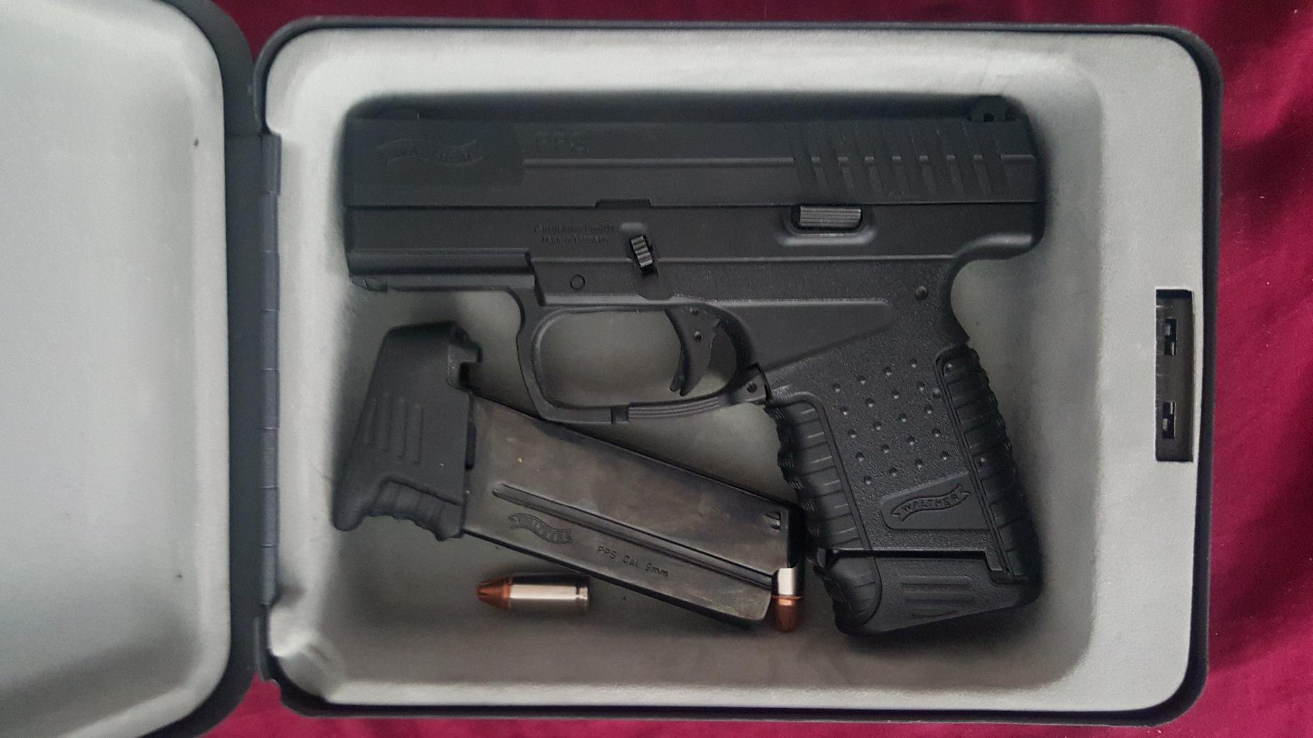 SentrySafe Small Safe, Black Lock Box with Combination Lock for Office or Dorm Secures Money, Passport, Jewelry, 0.05 Cubic Feet, Exterior: 2.6 in. H x 5.9 in. W x 8.0 in. D, P005C customer photo 2