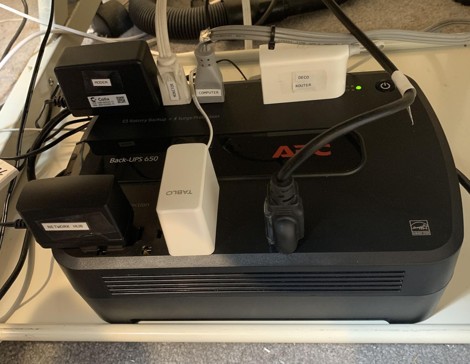 APC Back-UPS 650VA / 390W Battery Backup & Surge Protector, 8 Outlets, RJ45 Ethernet Protection, BE650G1 Uninterruptible Power Supply for Computers, Wireless Routers, and Home Office Electronics customer photo 2