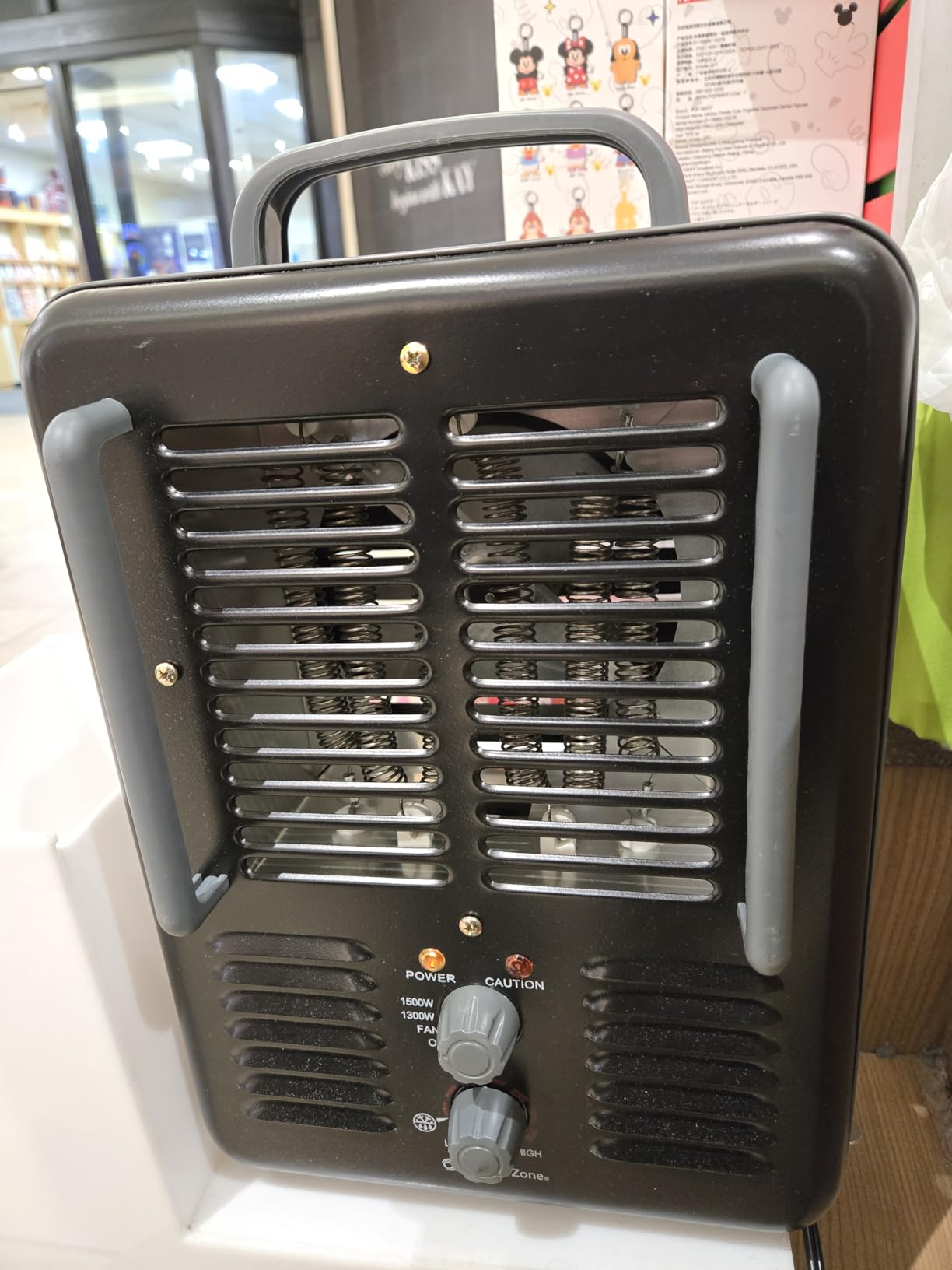 Comfort Zone Electric Portable Milkhouse Style Utility Space Heater with Adjustable Thermostat, Overheat Protection, and Safety Tip-Over Switch, Ideal for Garage or Greenhouse, 1,500W, CZ798BK customer photo 2