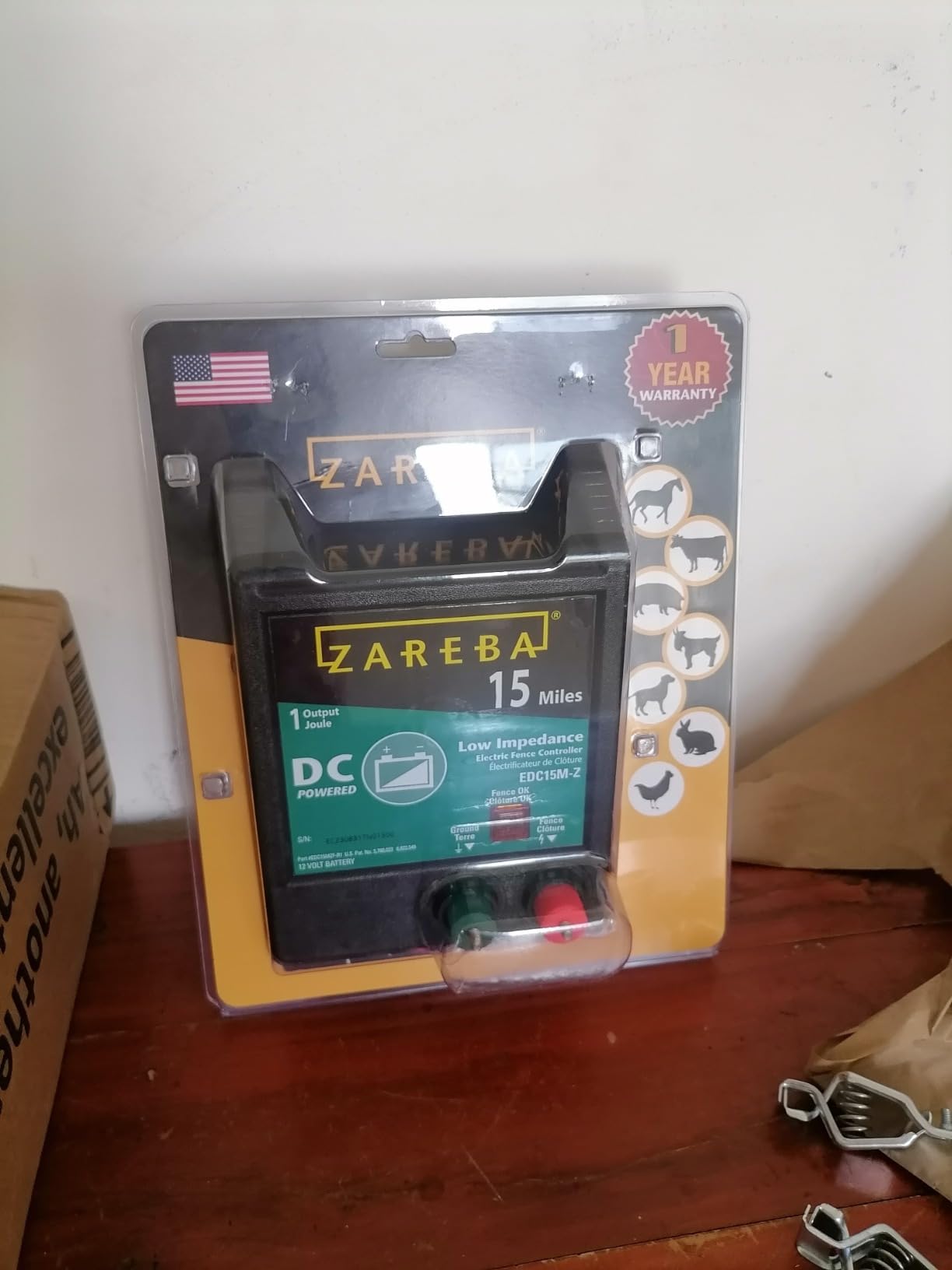 Zareba 15-Mile Battery Operated Low Impedance Electric Fence Charger - For Medium Weed Conditions - Control Horses, Pigs, Cows, Pets - Keep Wildlife Out - Ideal for Remote Locations - EDC15M-Z customer photo 1
