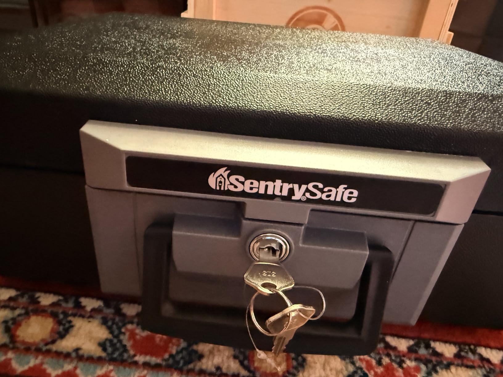 SentrySafe Fireproof Safe Box with Key Lock, Chest Safe with Carrying Handle to Secure Money, Jewelry, Documents, 0.25 Cubic Feet, 6.3 x 15.3 x 12.1 Inches, 1160 customer photo 2