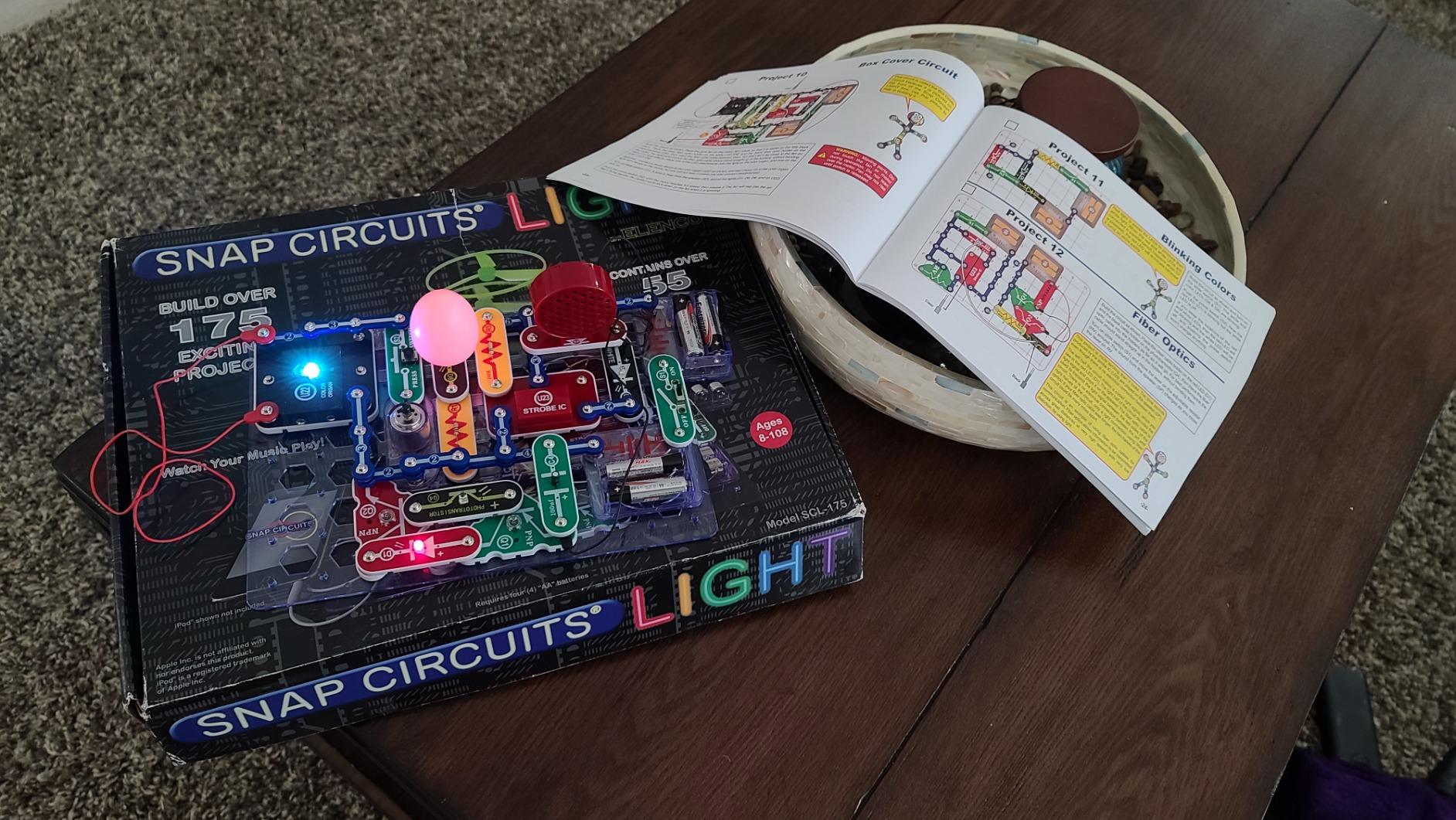 Snap Circuits Light Electronics Exploration Kit | Over 175 Exciting STEM Projects | Full Color Project Manual | 55+ Snap Circuits Parts | STEM Educational Toys for Kids 8+ customer photo 2