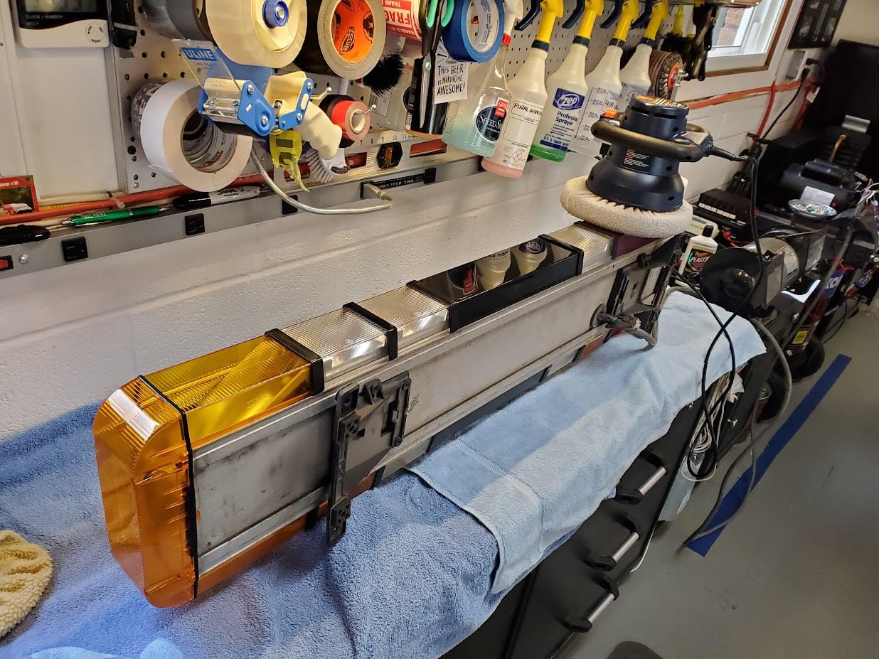 WEN 10PMC 10-Inch Waxer/Polisher in Case with Extra Bonnets customer photo 2