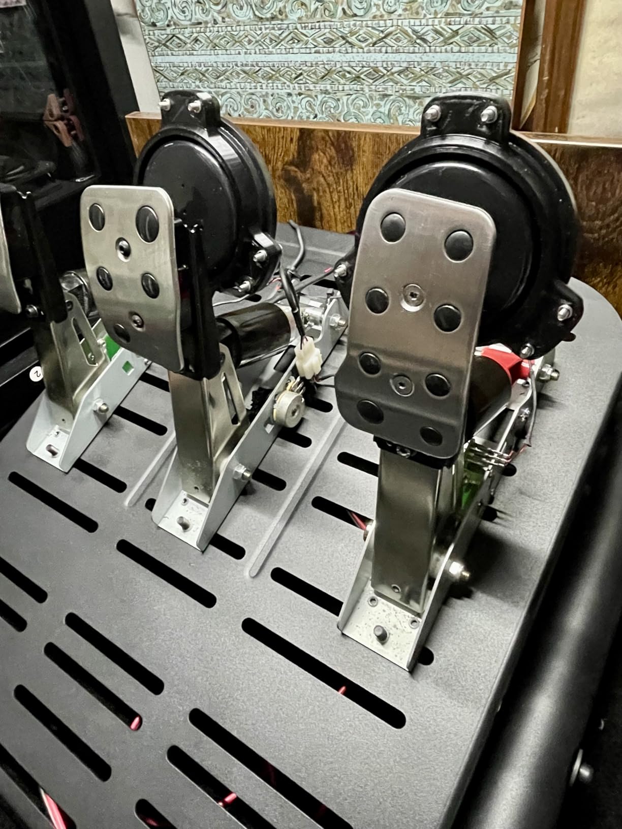 Dayton Audio TT25-8 Puck Tactile Transducer Mini Bass Shaker 8 Ohm customer photo 2