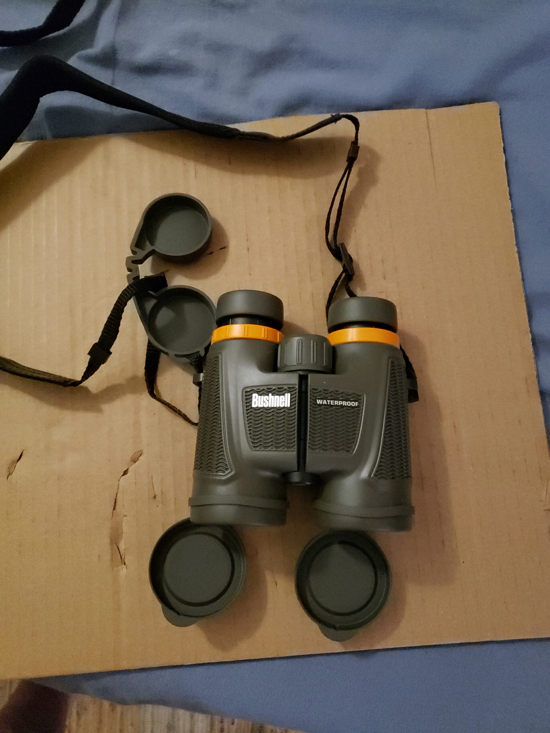 Bushnell H2O Xtreme Binoculars_FullyMultiCoated_Waterproof IPX7_10x42_181042C customer photo 2