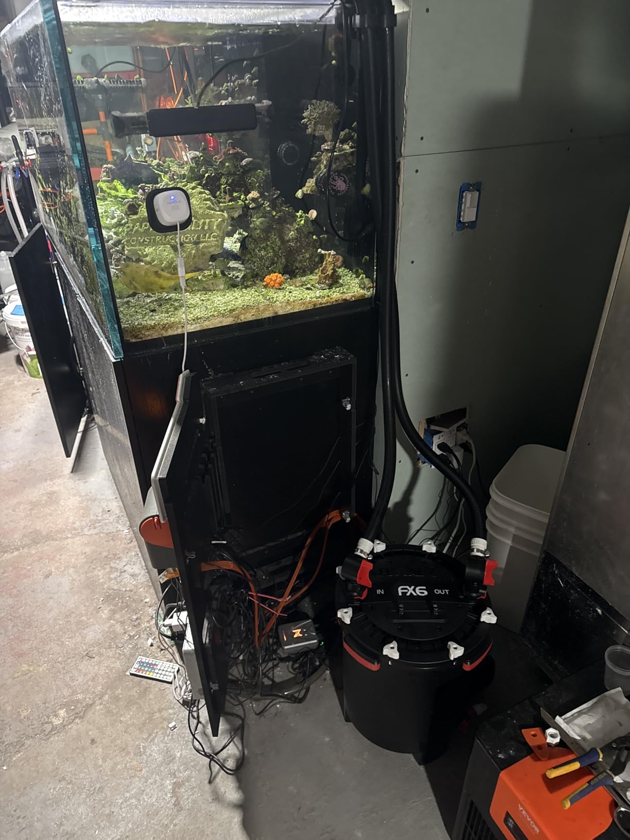 Fluval FX6 High Performance Aquarium Filter, Canister Filter for Aquariums up to 400 Gal. customer photo 1