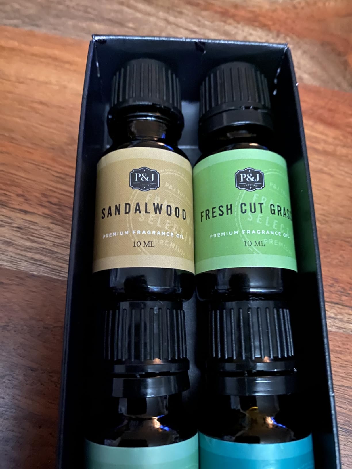 P&J Fragrance Oil Nature Set | Forest Pine, Ocean Breeze, Rain, Fresh Cut Grass, Sandalwood, and Bamboo Candle Scents for Candle Making, Freshie Scents, Soap Making Supplies, Diffuser Oil customer photo 2