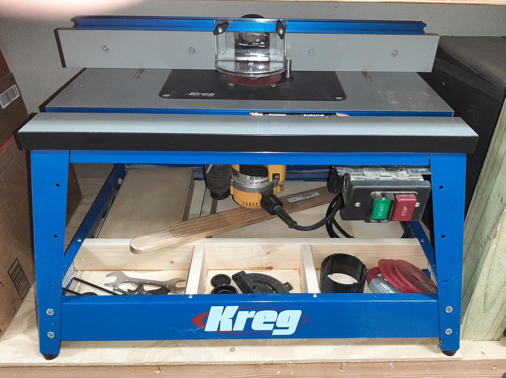 Kreg PRS2100 Bench Top Router Table - Full Size Portable Router Table for Workshops - Workbench Accessory - Holiday Home Improvement Gifts for Him customer photo 2