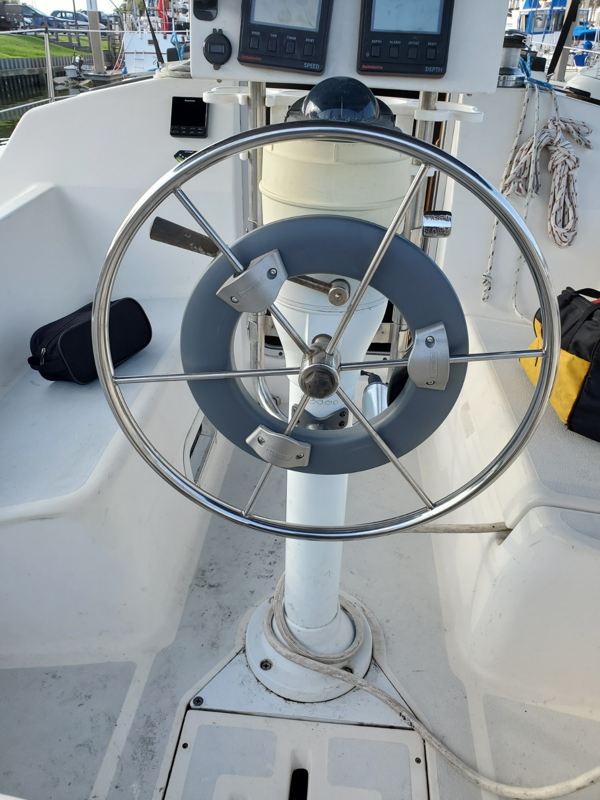 Raymarine EV-100 p70 Wheel Pilot Pack customer photo 1