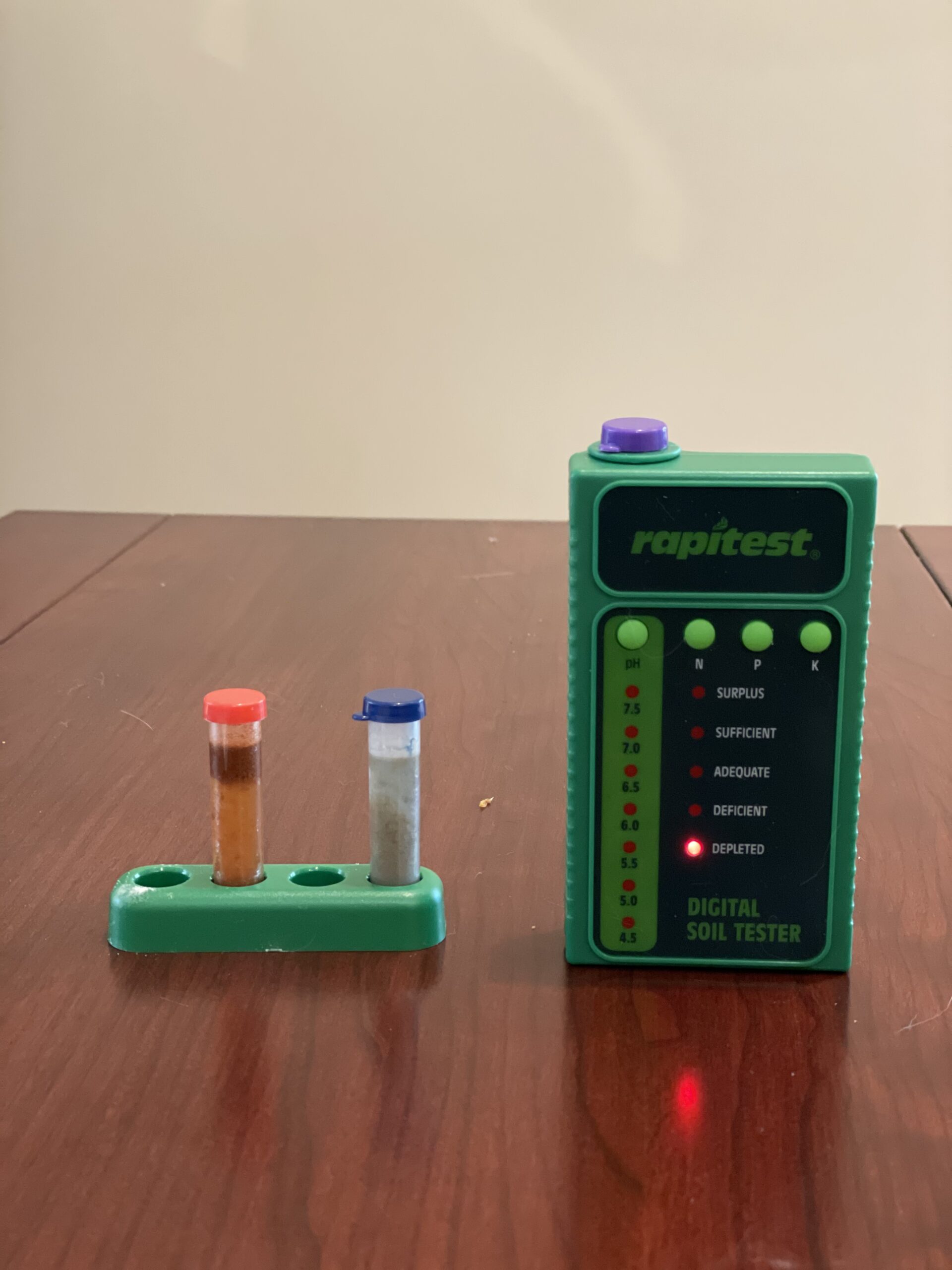 Luster Leaf 1605 Rapitest Digital Soil testing Kit customer photo 2