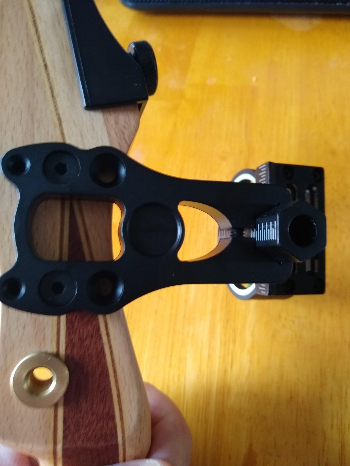 TOPOINT ARCHERY 3 Pin Bow Sight - Fiber, Brass Pin, Aluminum Machined - Right and Left Handed customer photo 1