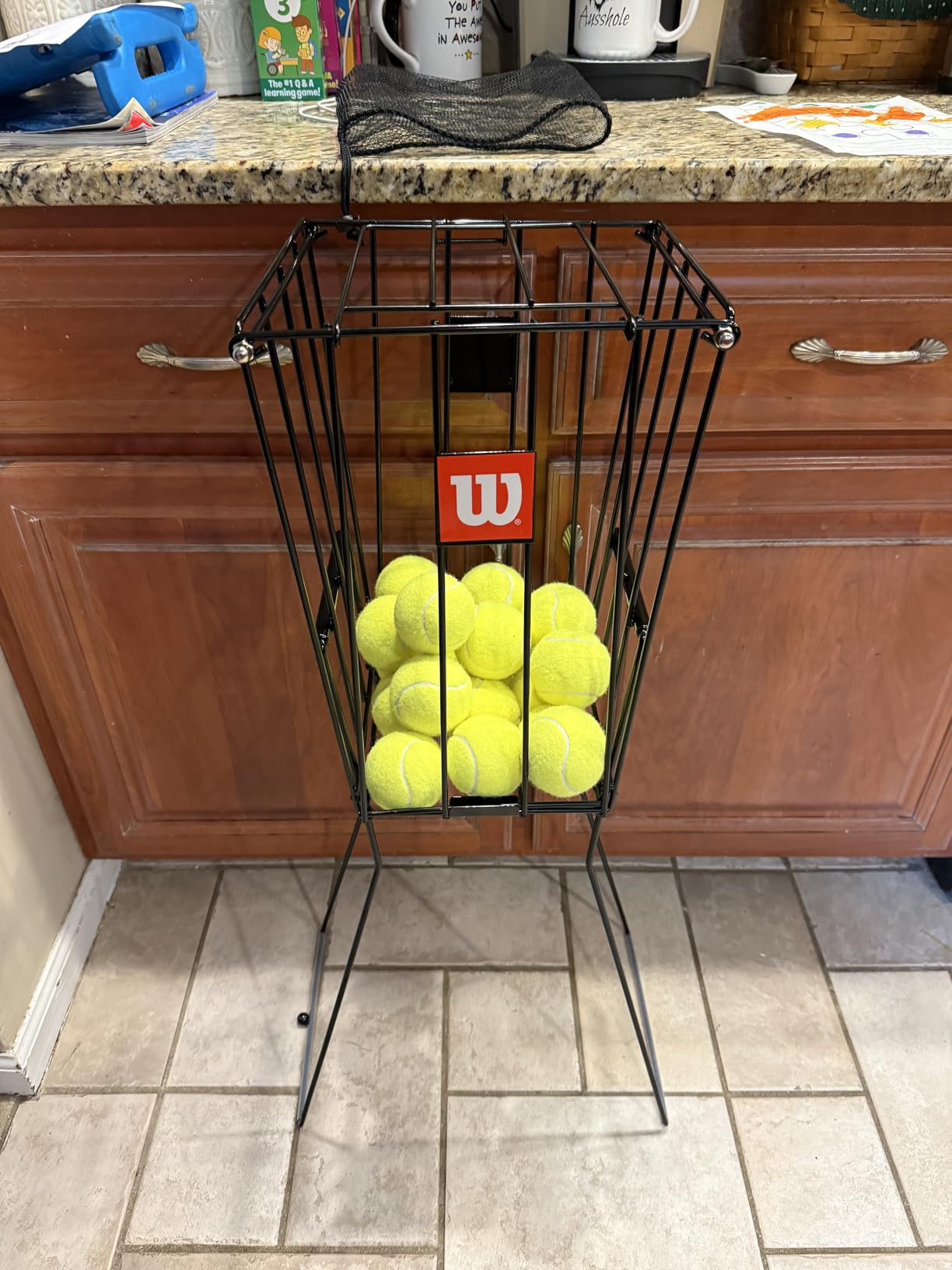 Wilson Unisex Adult Ball Pick Up Basket Tennis Ball Collection Pick-Up Basket, 75 Tennis Balls Capacity, NS customer photo 1