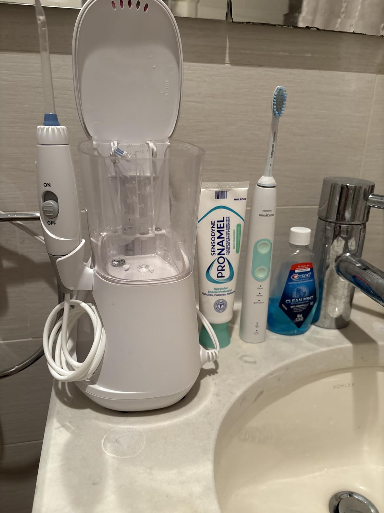 Waterpik Aquarius Water Flosser For Teeth Cleaning, Gums, Braces, Dental Care, Electric Power With 10 Settings, 7 Tips For Multiple Users And Needs, ADA Accepted, White WP-660 customer photo 1