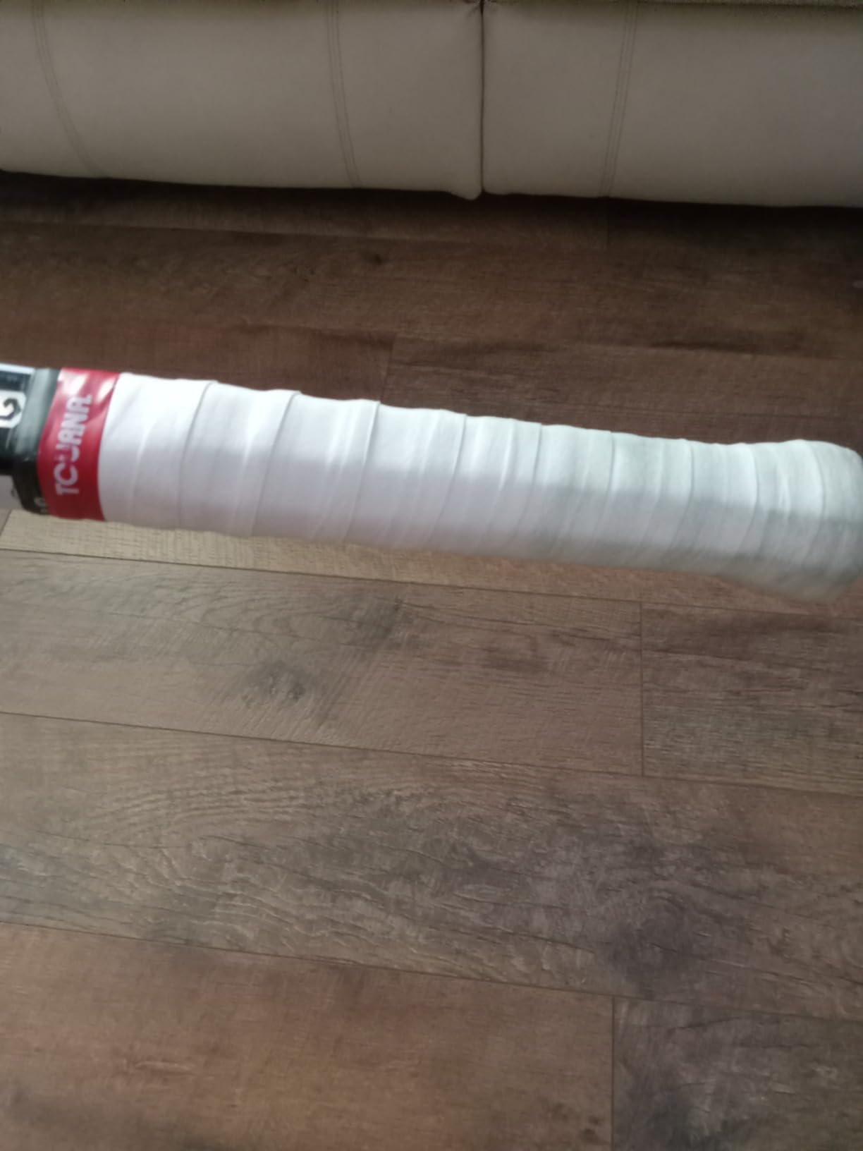 Tourna Mega Tac Extra Tacky Overgrip, 10-Pack customer photo 2