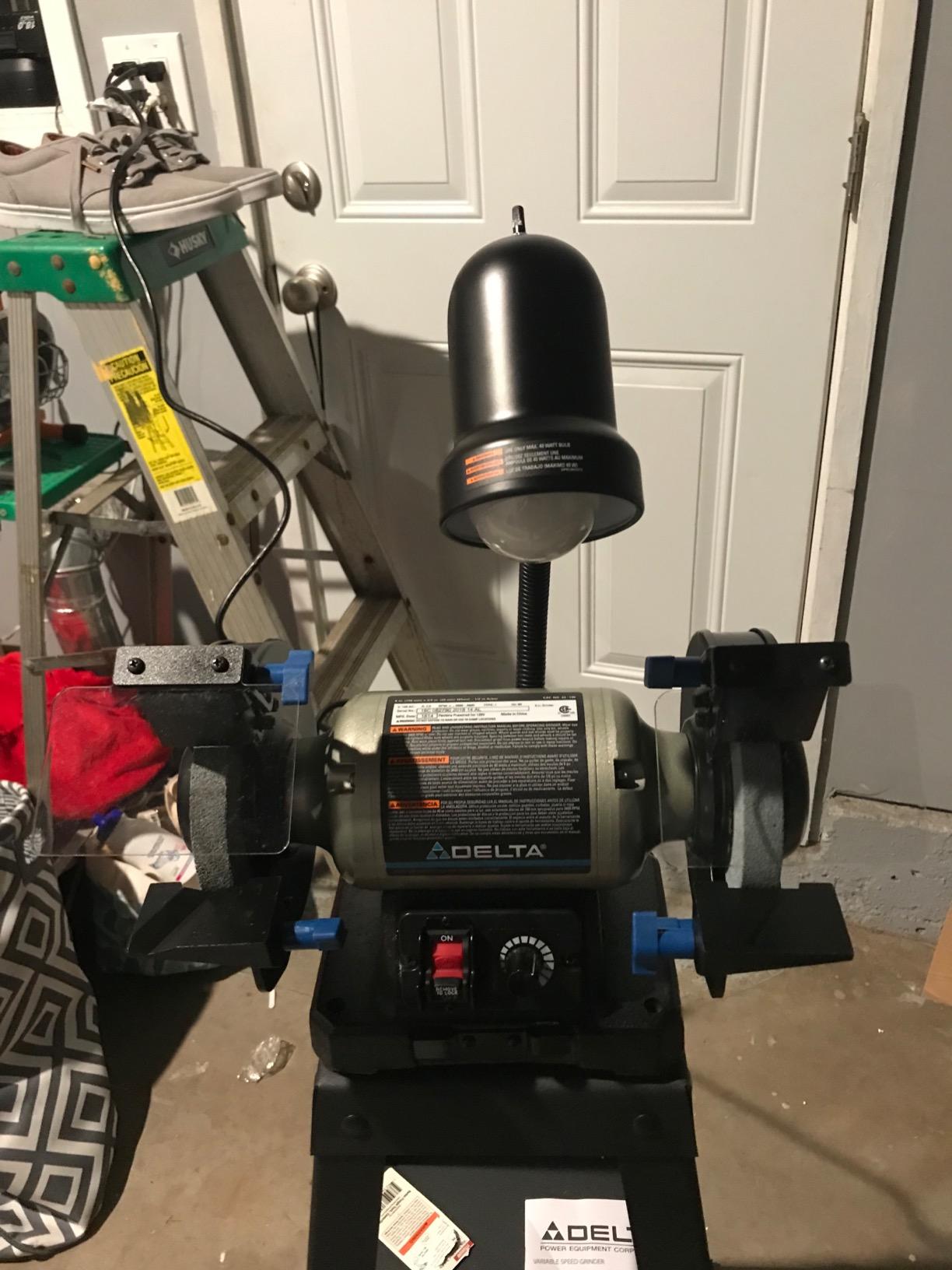 Delta Power Tools 23-196 6-Inch Variable Speed Bench Grinder customer photo 1