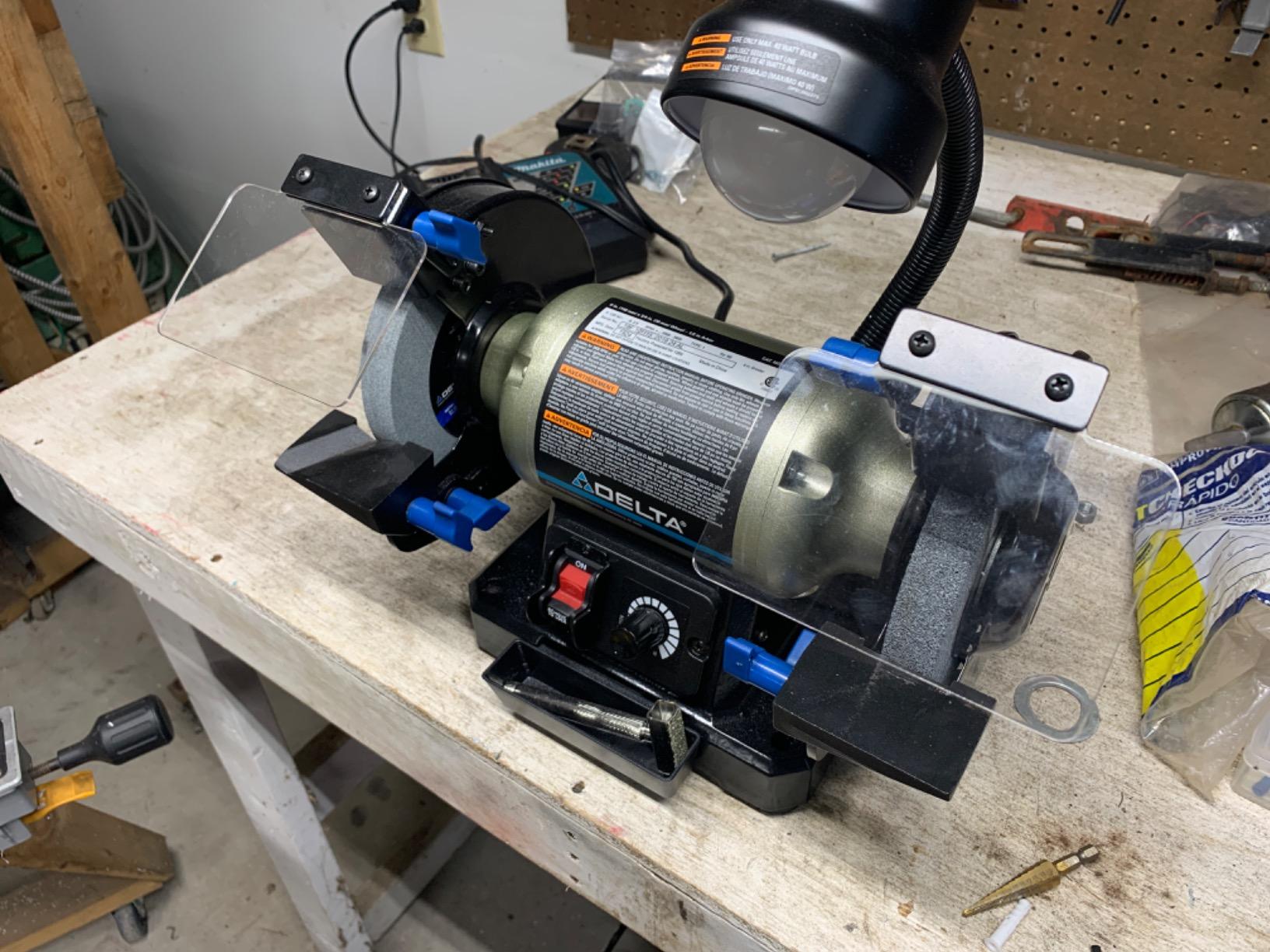 Delta Power Tools 23-196 6-Inch Variable Speed Bench Grinder customer photo 2