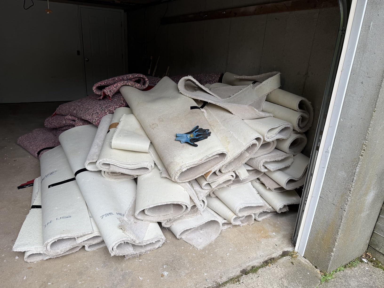 CGOLDENWALL Electric Rotary Fabric Carpet Cutter Multi-layer Fabric Scissors customer photo 1