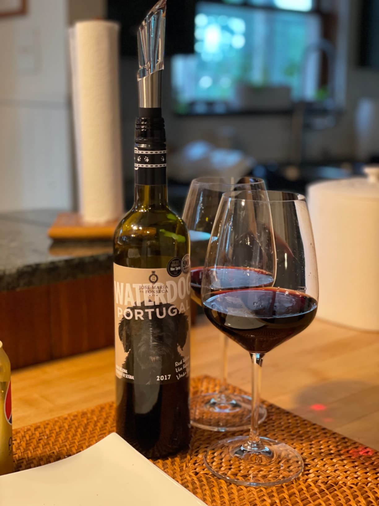 Rabbit W6127 Wine Aerator and Pourer, Clear and Stainless Steel Design, Easy to Use for Enhancing Wine Flavor and Smooth Pouring customer photo 2