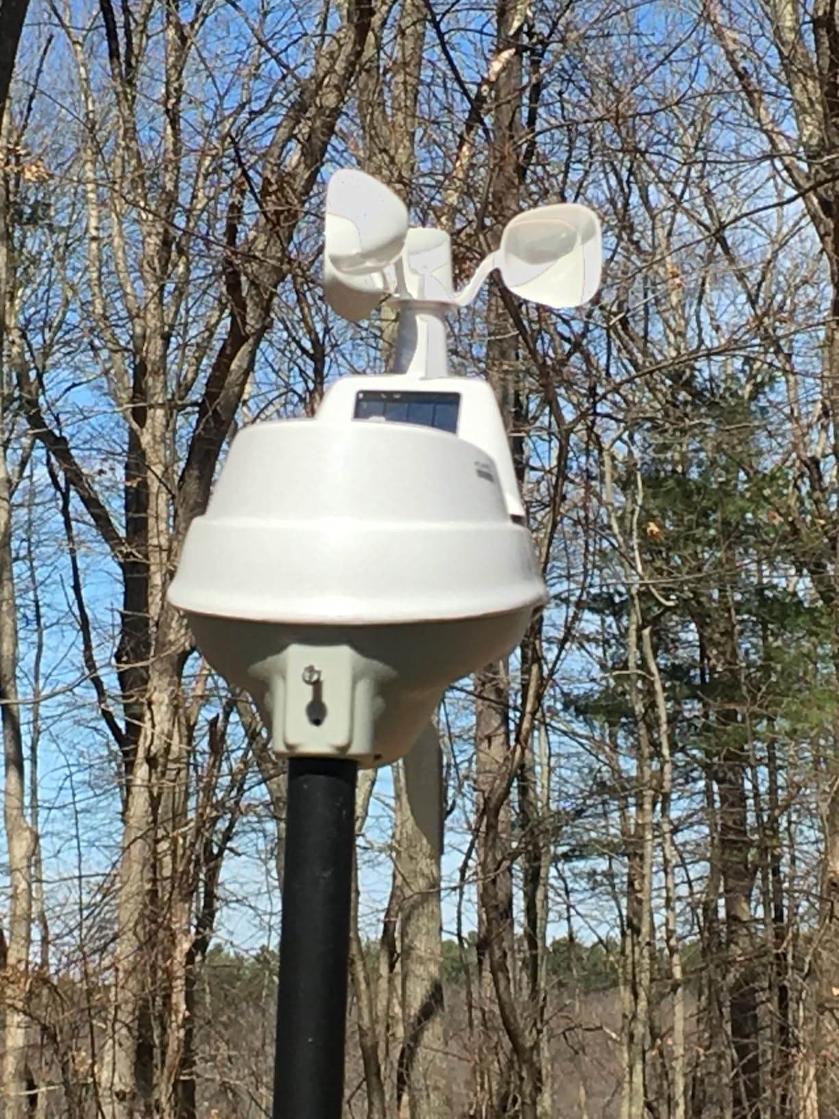 AcuRite Iris (5-in-1) Indoor/Outdoor Wireless Weather Station for Indoor and Outdoor Temperature and Humidity, Wind Speed and Direction, and Rainfall with Digital Display (01512M) customer photo 2