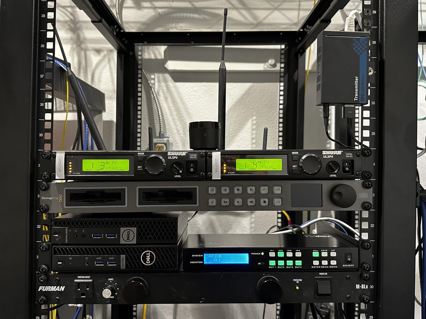 Cable Matters Wall Mount HDMI Extender with TCP/IP - Up to 300 Feet, 1080P, 1-to-Many Setup, HDMI Over Ethernet Extender (Model: 103002) customer photo 1