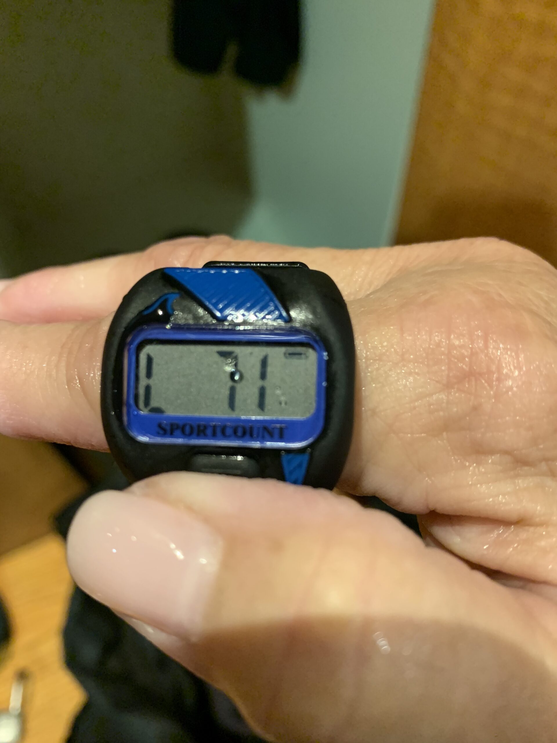 Sportcount LapCounter and Timer - Waterproof Lap Counter Timer for Swimming Biking Running Triathletes - Accurately Tracks Laps and Times to Help You Stay Focused customer photo 2