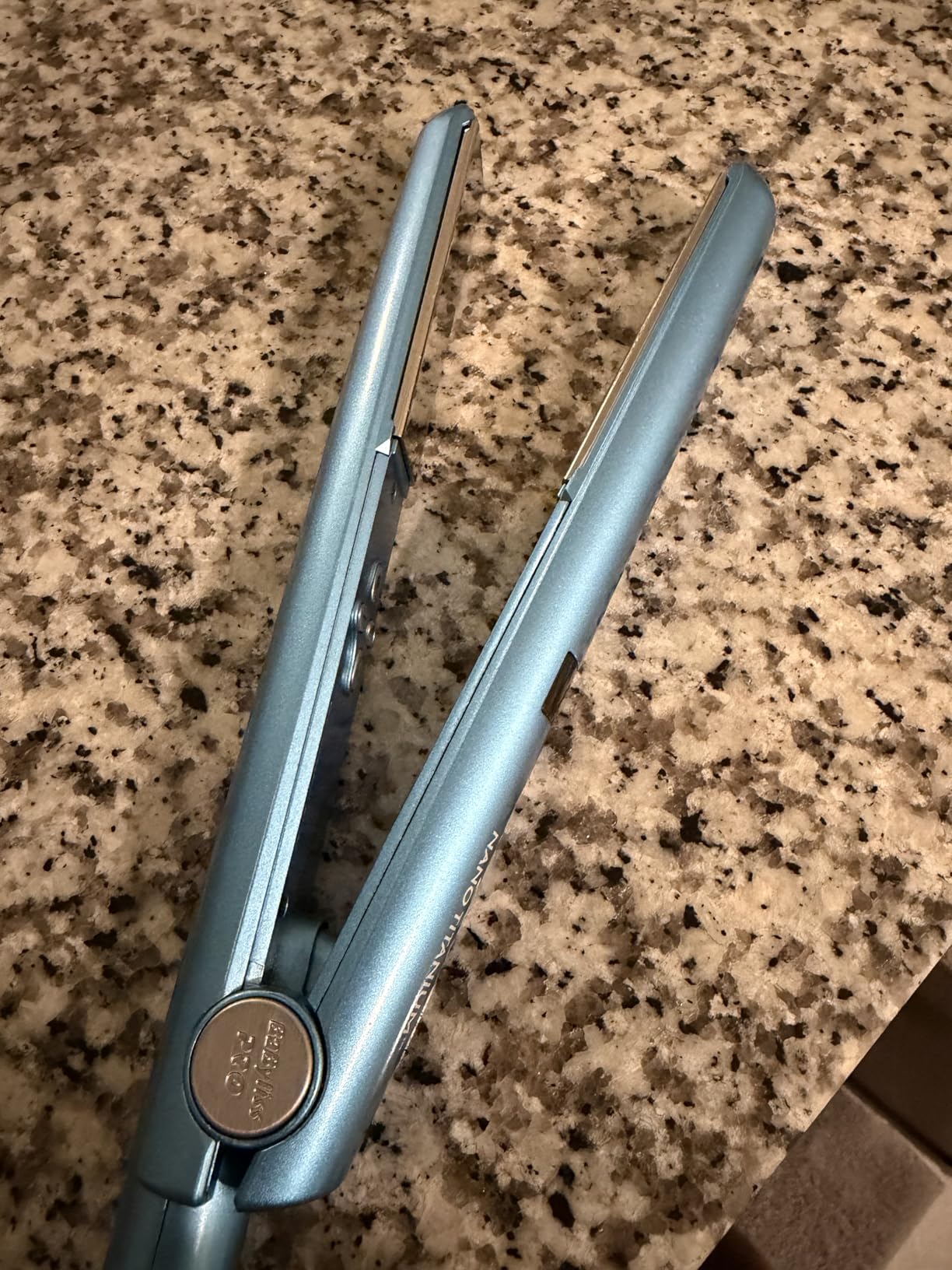 BaBylissPRO Nano Titanium Flat Iron Hair Straightener, Digital Flat Iron for Pro Salon Results, Styling Tool for All Hair Types customer photo 1