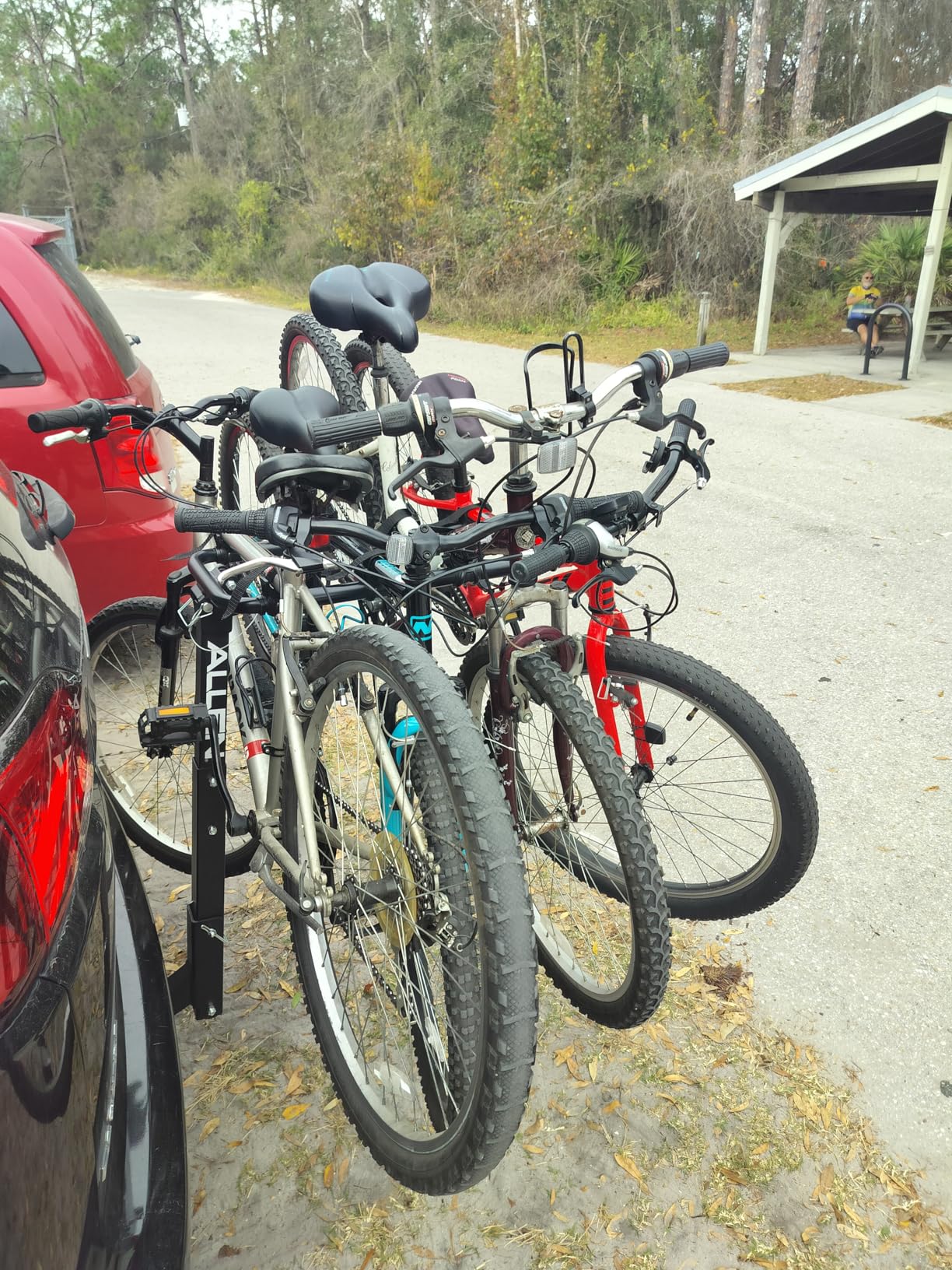 Allen Sports Deluxe 4-Bike Hitch Mount Rack (2-Inch Receiver), Black customer photo 1