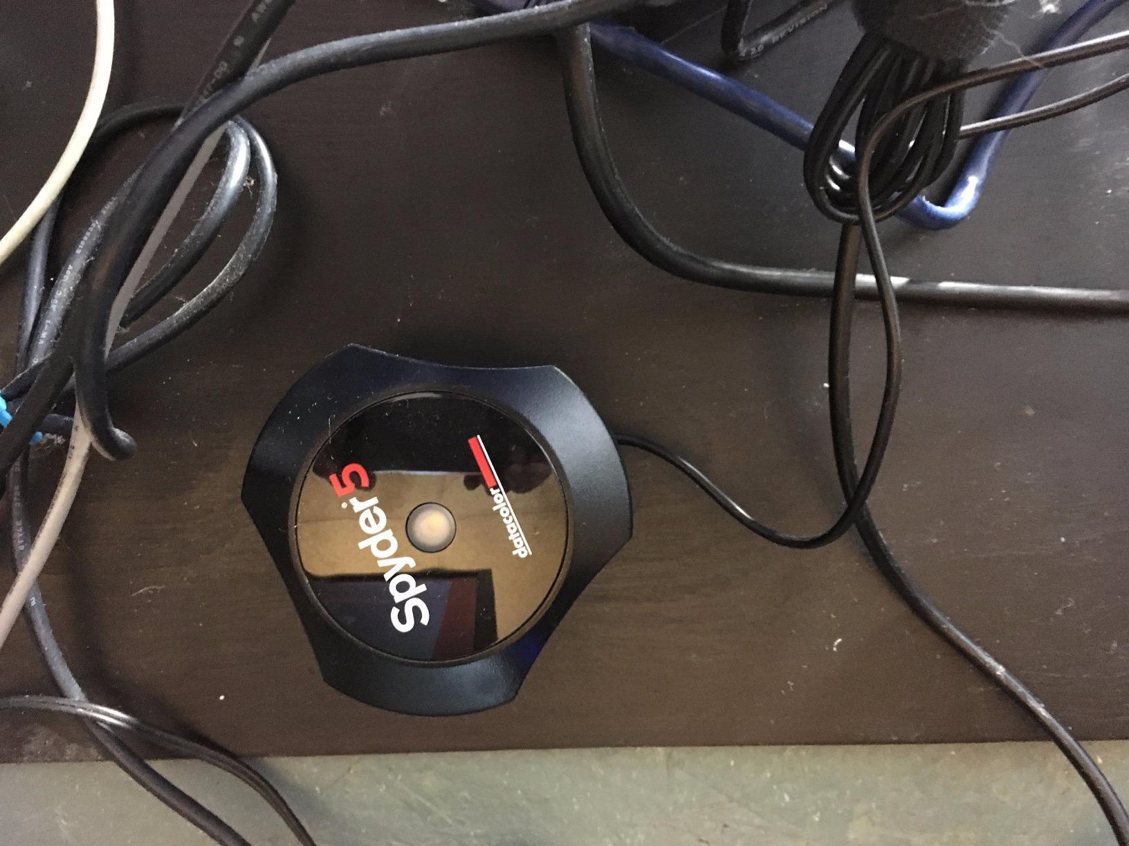 Datacolor Spyder5PRO - Designed for Serious Photographers and Designers (S5P100) customer photo 1