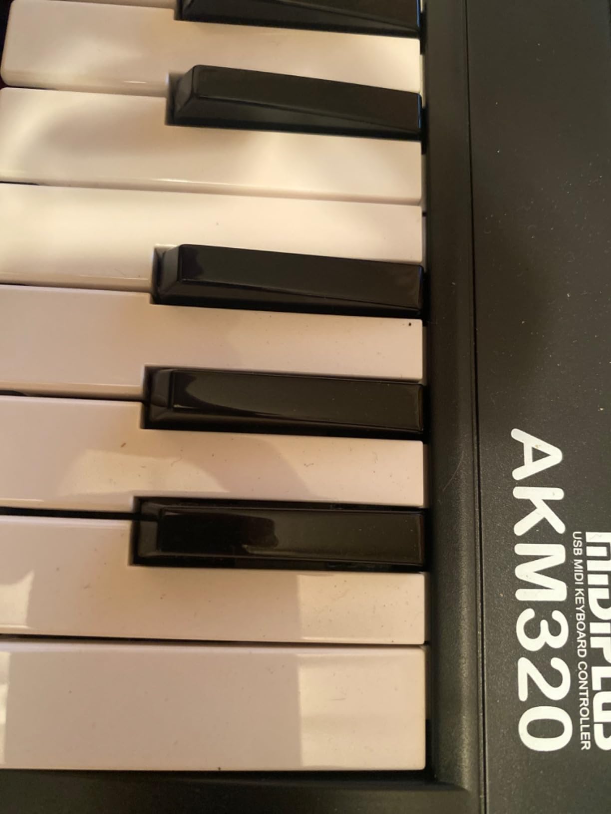 midiplus AKM320 Midi Keyboard Controller customer photo 2