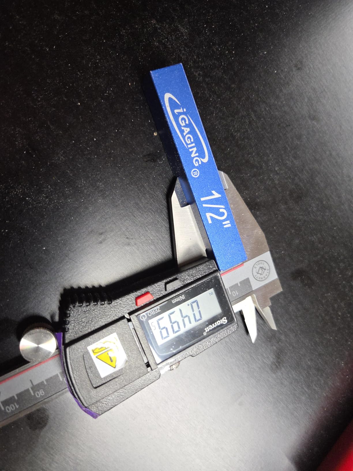 Starrett Stainless Steel Electronic Slide Caliper - 0-6