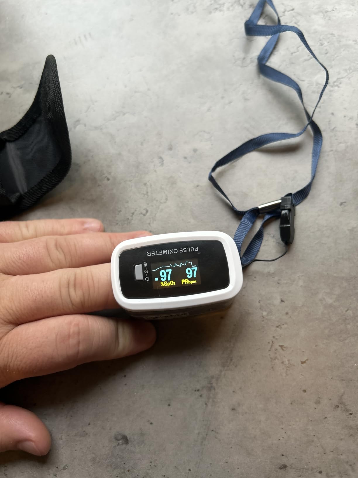 AccuMed CMS-50D1 Fingertip Pulse Oximeter Blood Oxygen Sensor SpO2 for Sports and Aviation. Portable and Lightweight with LED Display, 2 AAA Batteries, Lanyard and Travel Case (White) customer photo 2