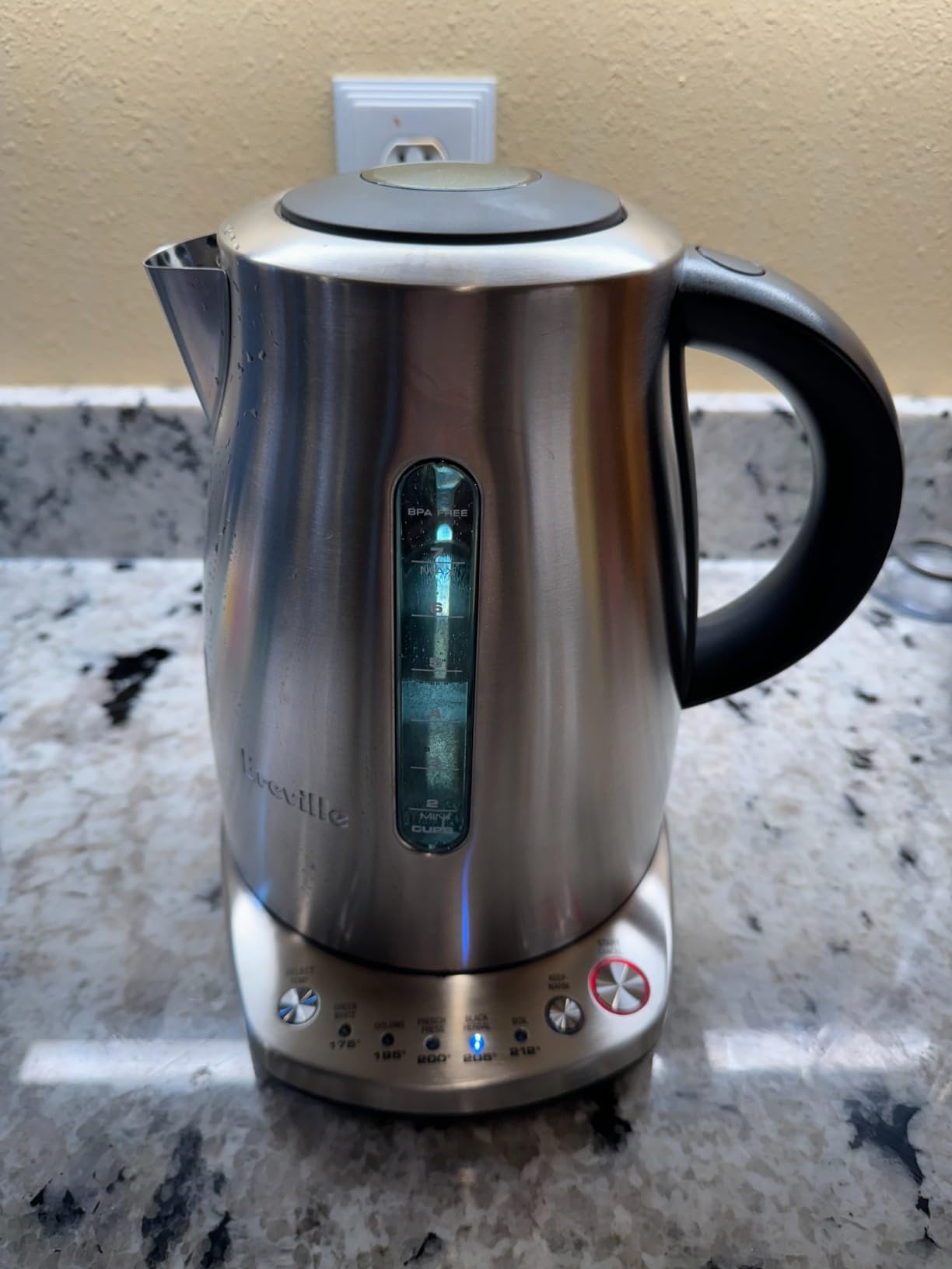 Breville BKE720BSS Temp Select Hot Water Kettle, 57 oz, Brushed Stainless Steel customer photo 1